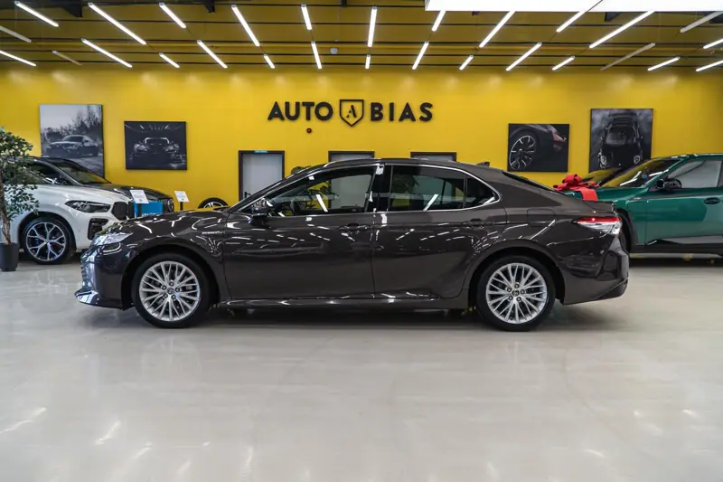 Toyota Camry — Poza 16