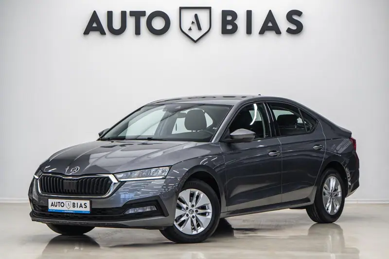 Skoda Octavia — Poza 1