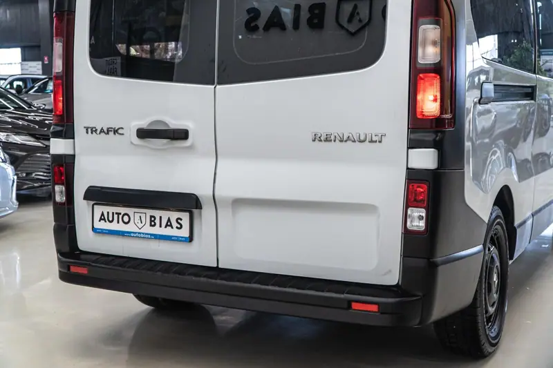 Renault Trafic — Poza 13