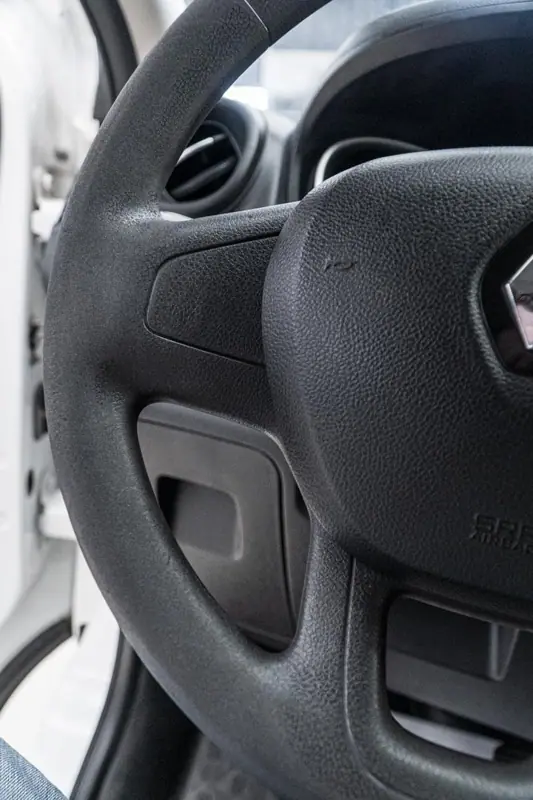 Renault Trafic — Poza 17
