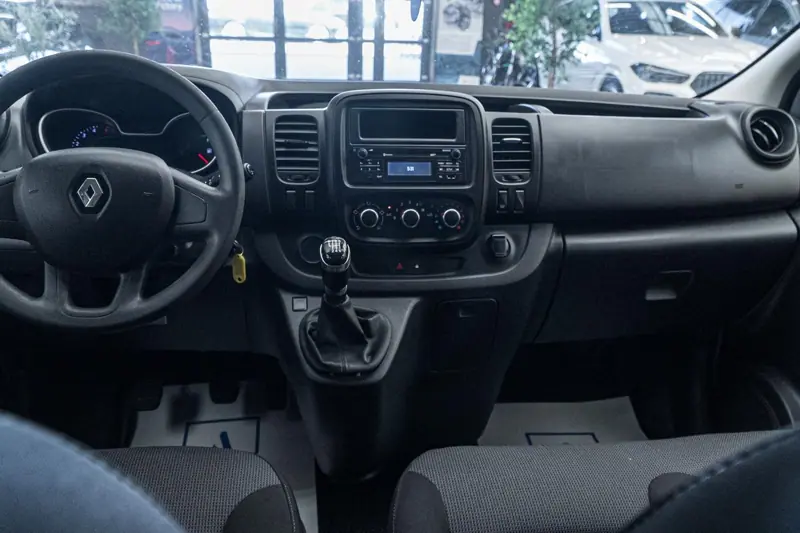 Renault Trafic — Poza 20