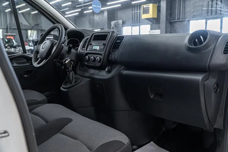 Renault Trafic — Poza 25