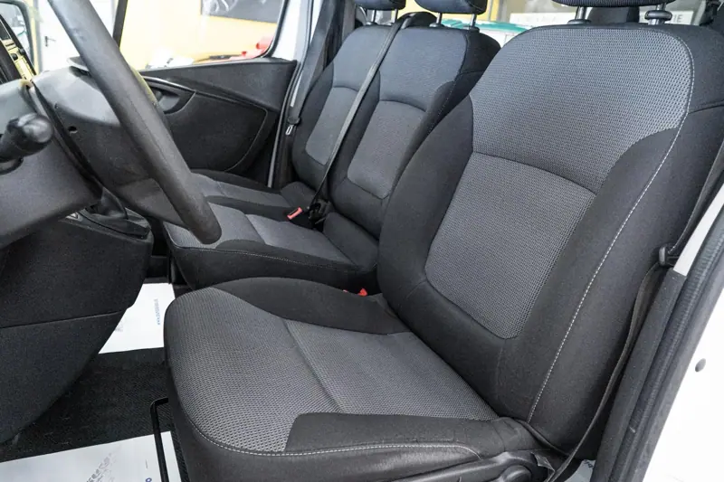 Renault Trafic — Poza 31