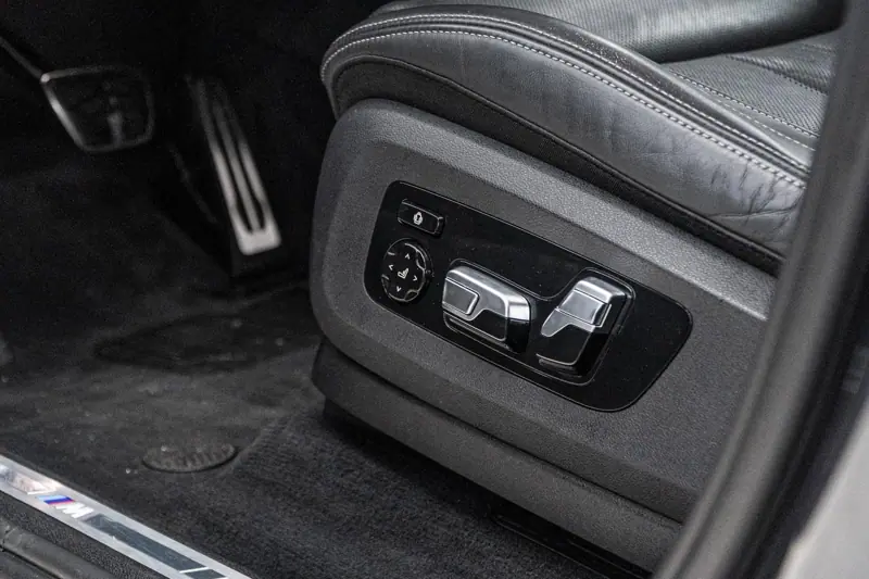 BMW X5 — Poza 12