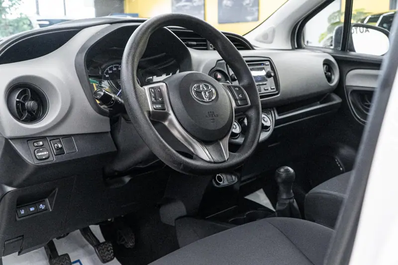 Toyota Yaris — Poza 6