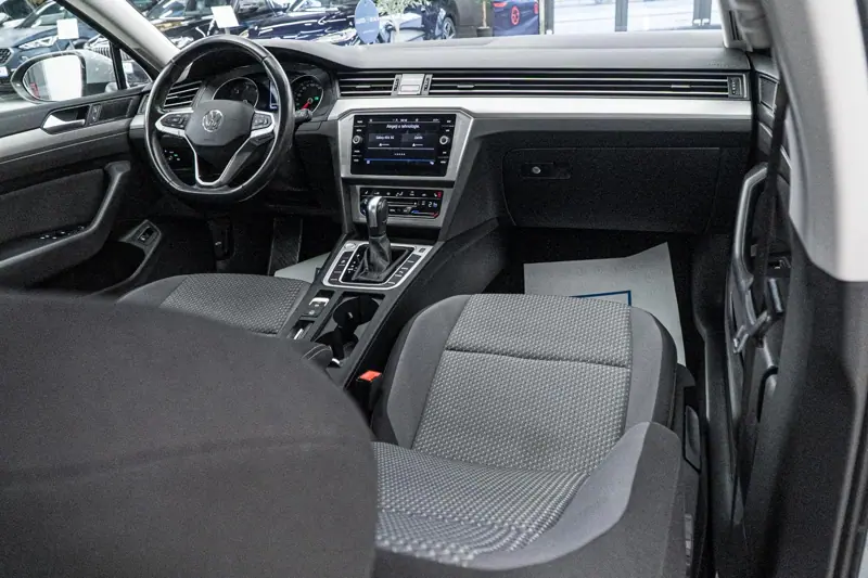 Volkswagen Passat — Poza 2