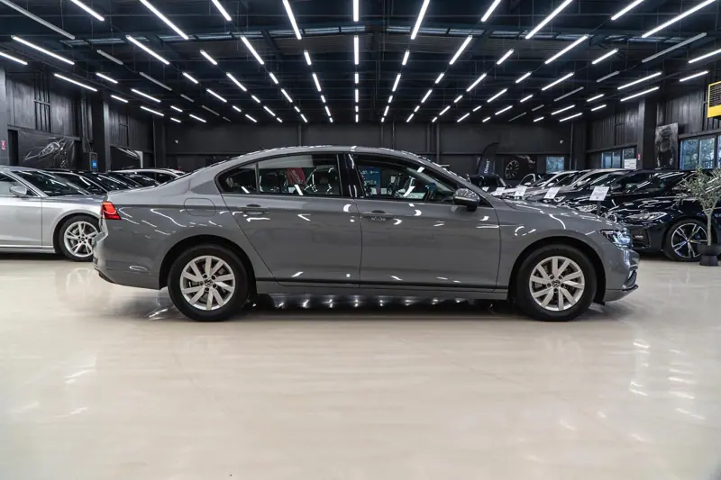 Volkswagen Passat — Poza 19