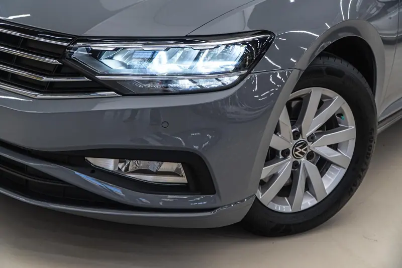 Volkswagen Passat — Poza 34