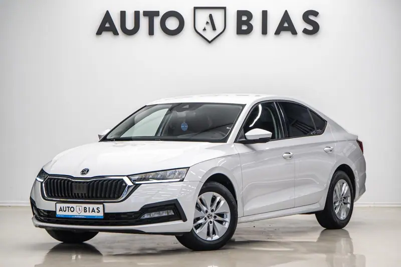 Skoda Octavia — Poza 1