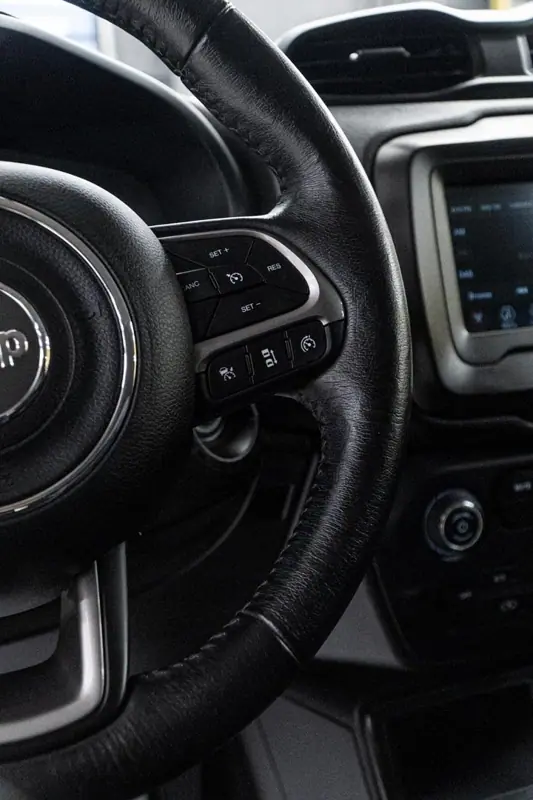 Jeep Renegade — Poza 24