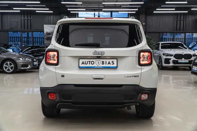 Jeep Renegade — Poza 25