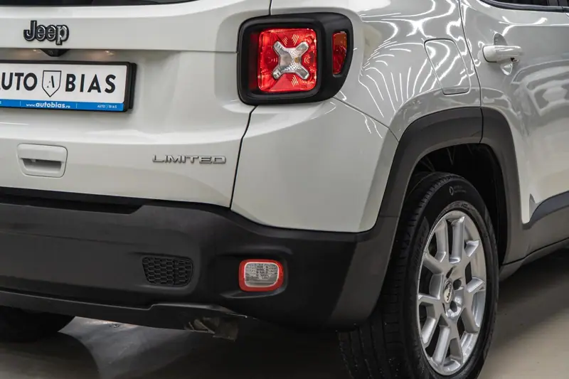 Jeep Renegade — Poza 37
