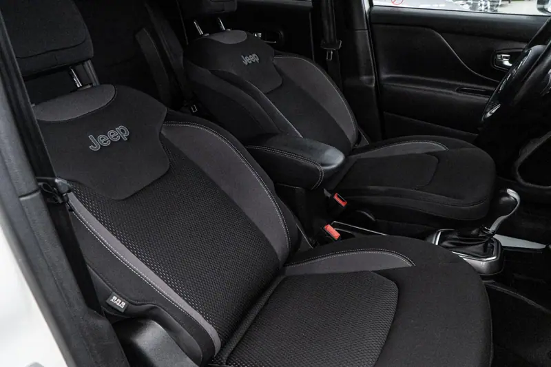 Jeep Renegade — Poza 39