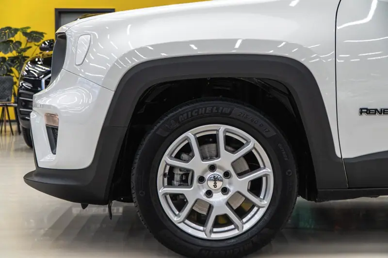 Jeep Renegade — Poza 40