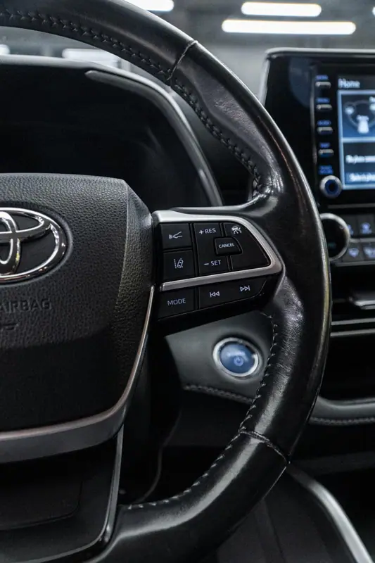 Toyota Highlander — Poza 33