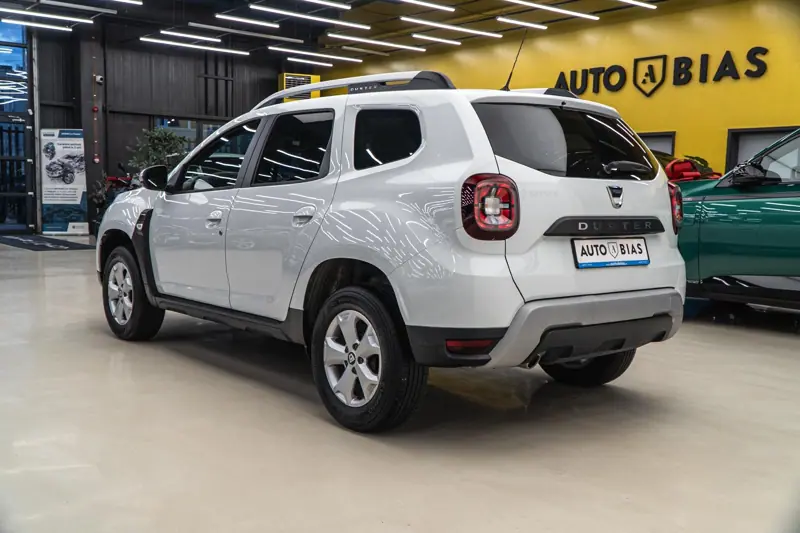 Dacia Duster — Poza 5