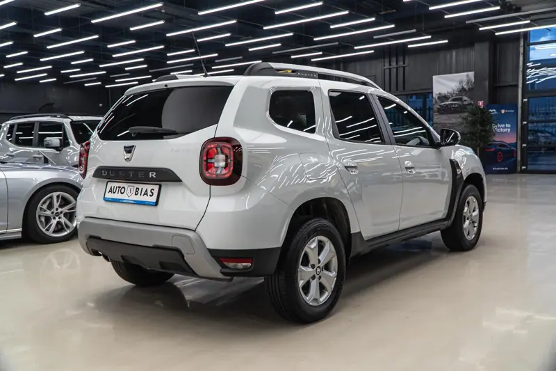 Dacia Duster — Poza 7