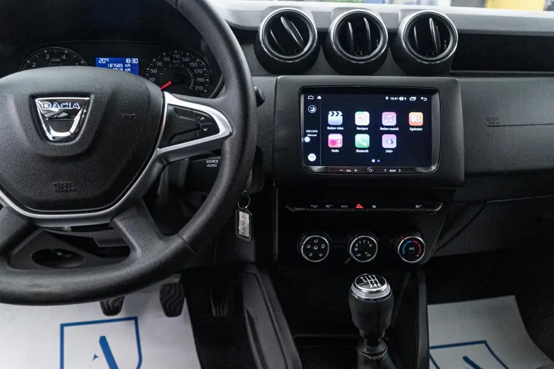 Dacia Duster — Poza 18