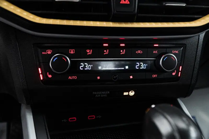 Seat Arona — Poza 14