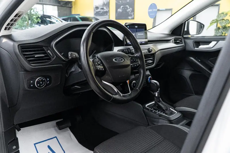 Ford Focus — Poza 6