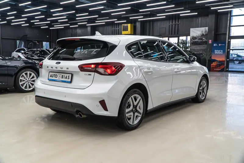 Ford Focus — Poza 7