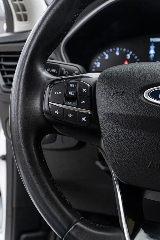 Ford Focus — Poza 17