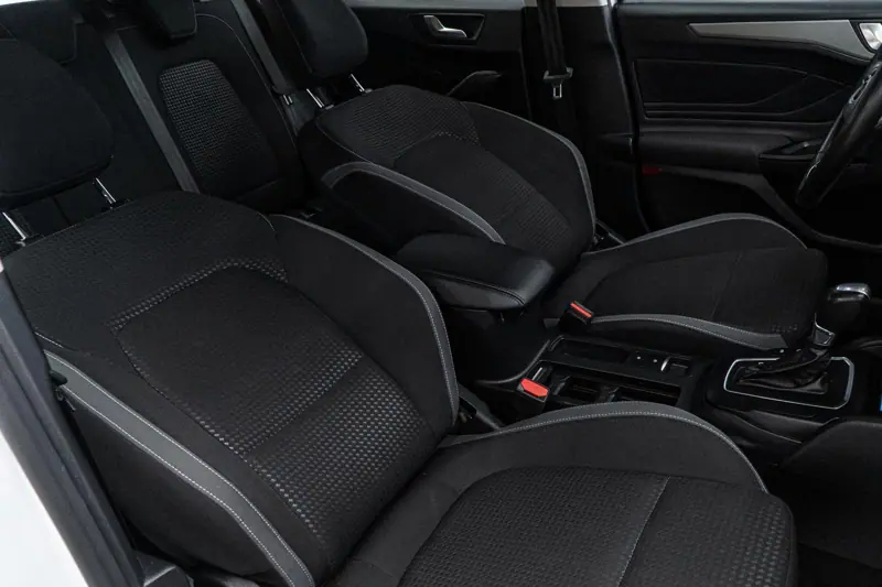 Ford Focus — Poza 38