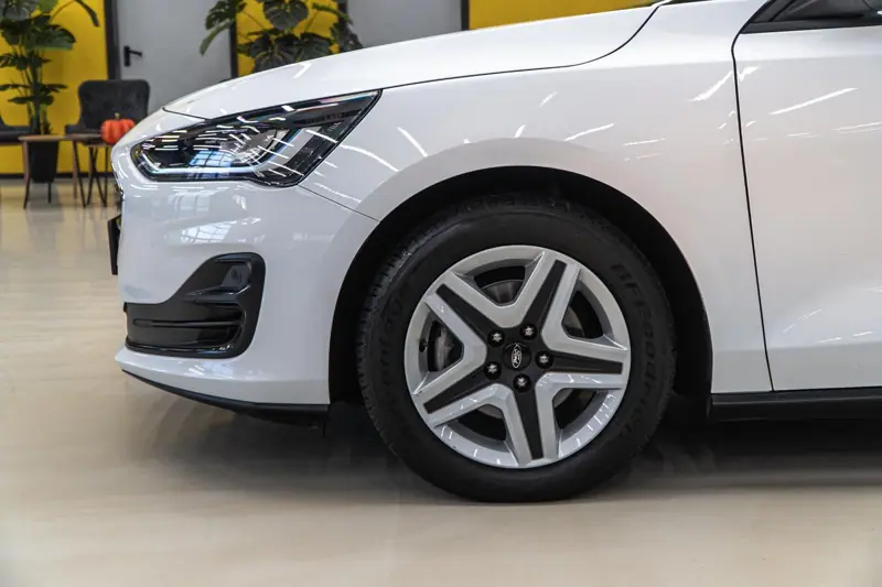 Ford Focus — Poza 40