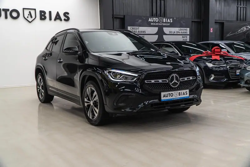 Mercedes-Benz GLA — Poza 3