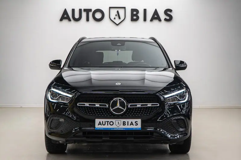 Mercedes-Benz GLA — Poza 22