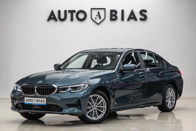 BMW Seria 3 — Poza 1