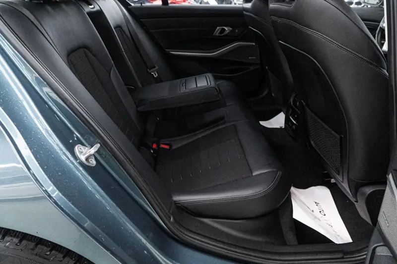 BMW Seria 3 — Poza 8