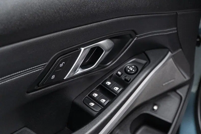 BMW Seria 3 — Poza 36