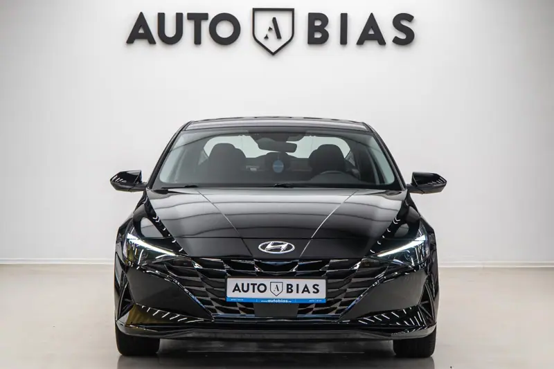 Hyundai Elantra — Poza 22