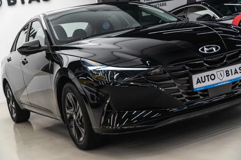 Hyundai Elantra — Poza 28