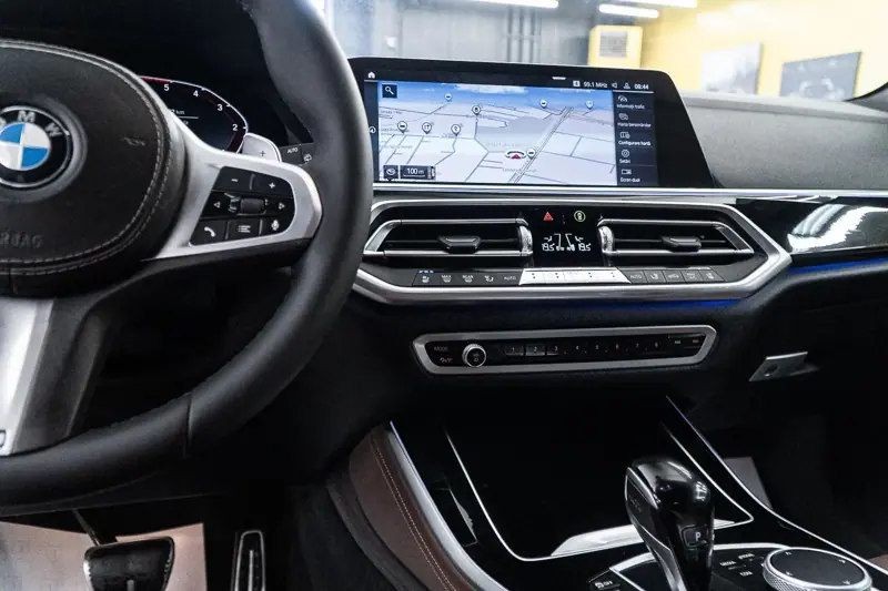 BMW X5 — Poza 37