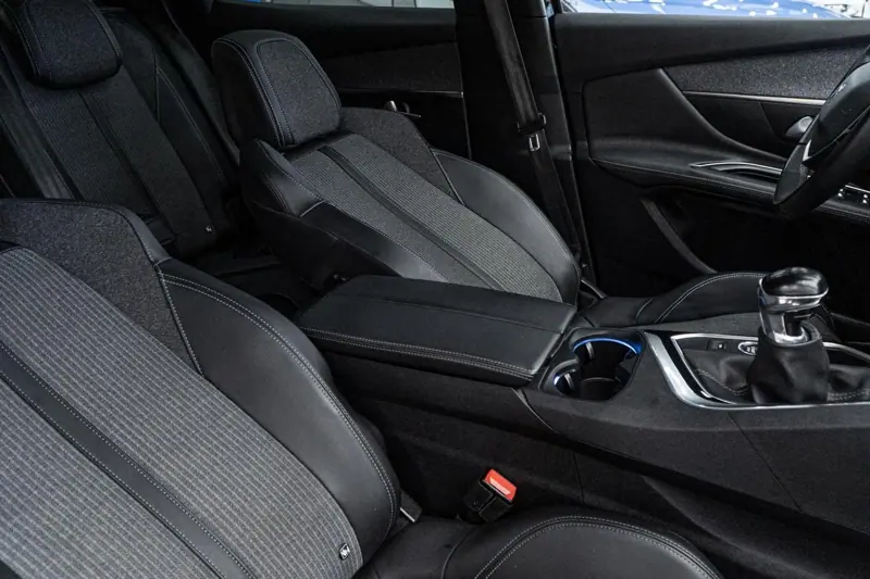 Peugeot 3008 — Poza 38