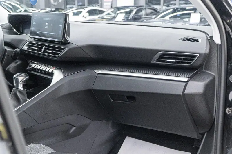 Peugeot 3008 — Poza 32