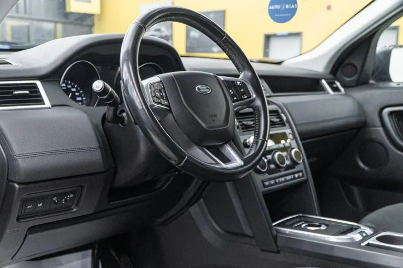 Land Rover Discovery Sport — Poza 6