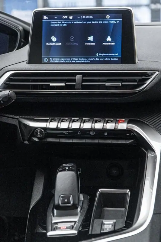 Peugeot 3008 — Poza 4