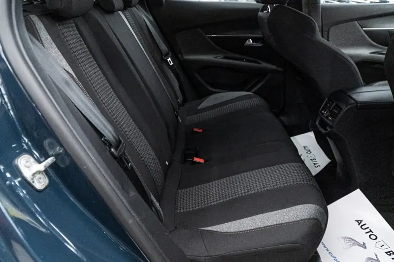 Peugeot 3008 — Poza 8