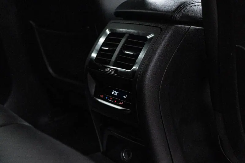 BMW X4 — Poza 17