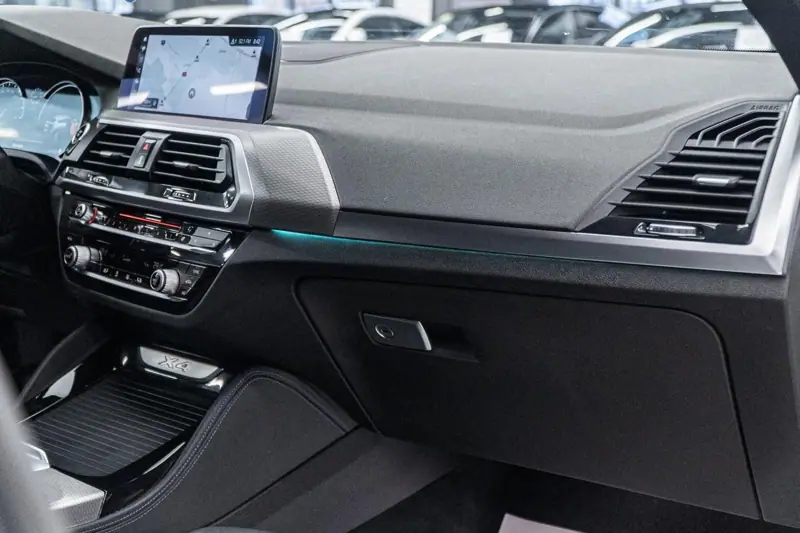BMW X4 — Poza 36
