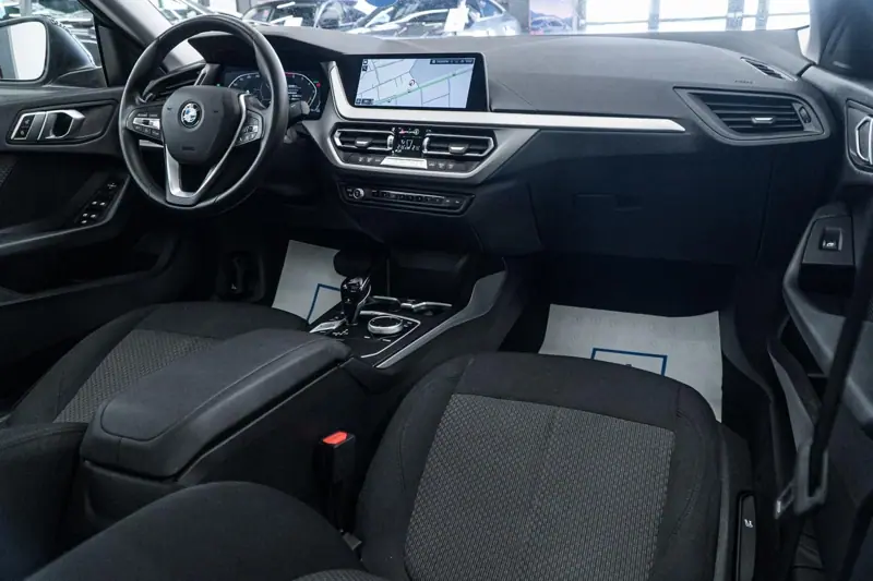 BMW Seria 2 — Poza 2