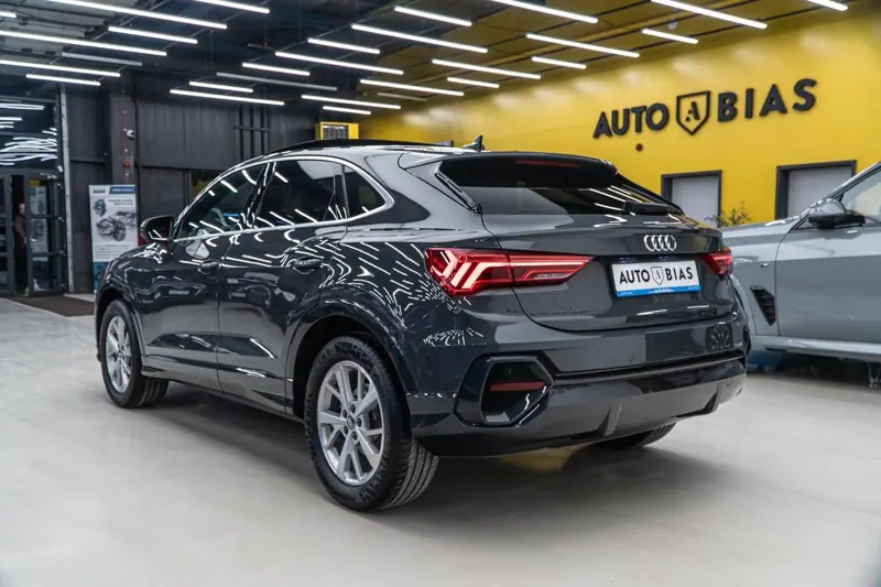 Audi Q3 Sportback — Poza 5