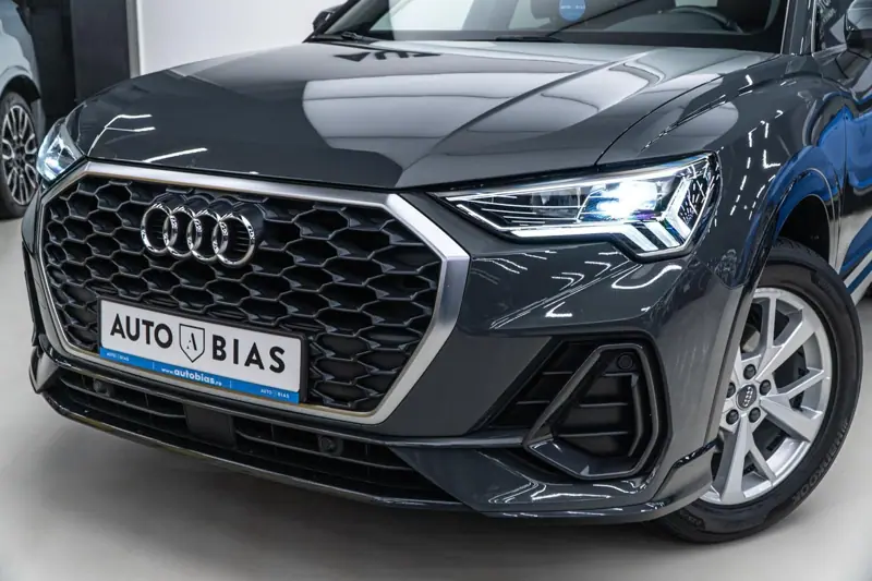 Audi Q3 Sportback — Poza 10