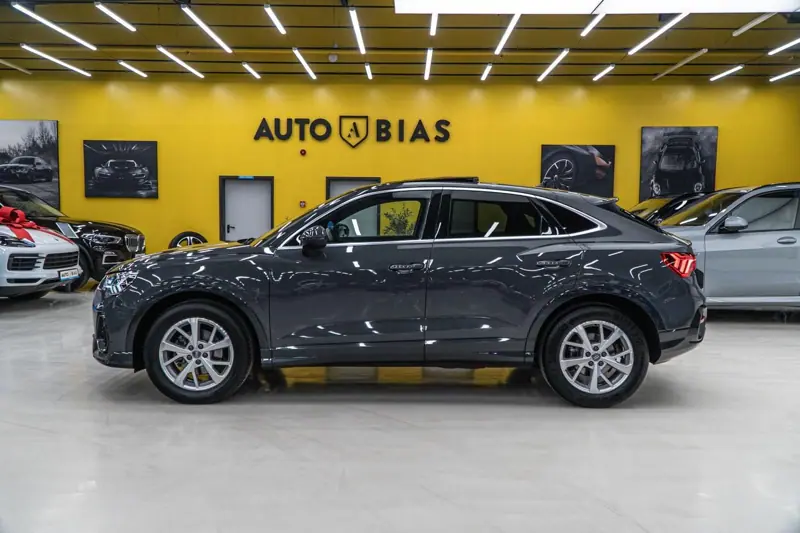 Audi Q3 Sportback — Poza 16