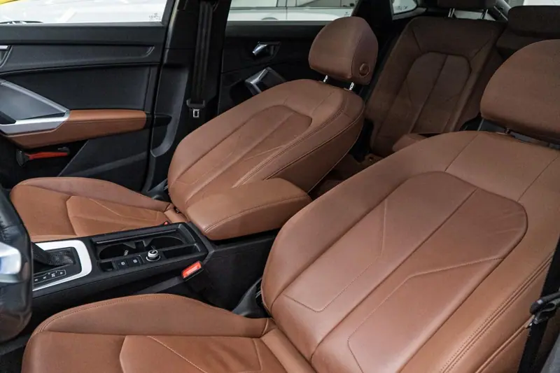 Audi Q3 Sportback — Poza 17