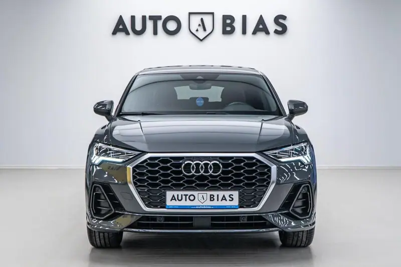 Audi Q3 Sportback — Poza 22