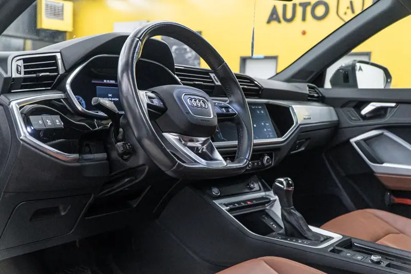 Audi Q3 Sportback — Poza 26